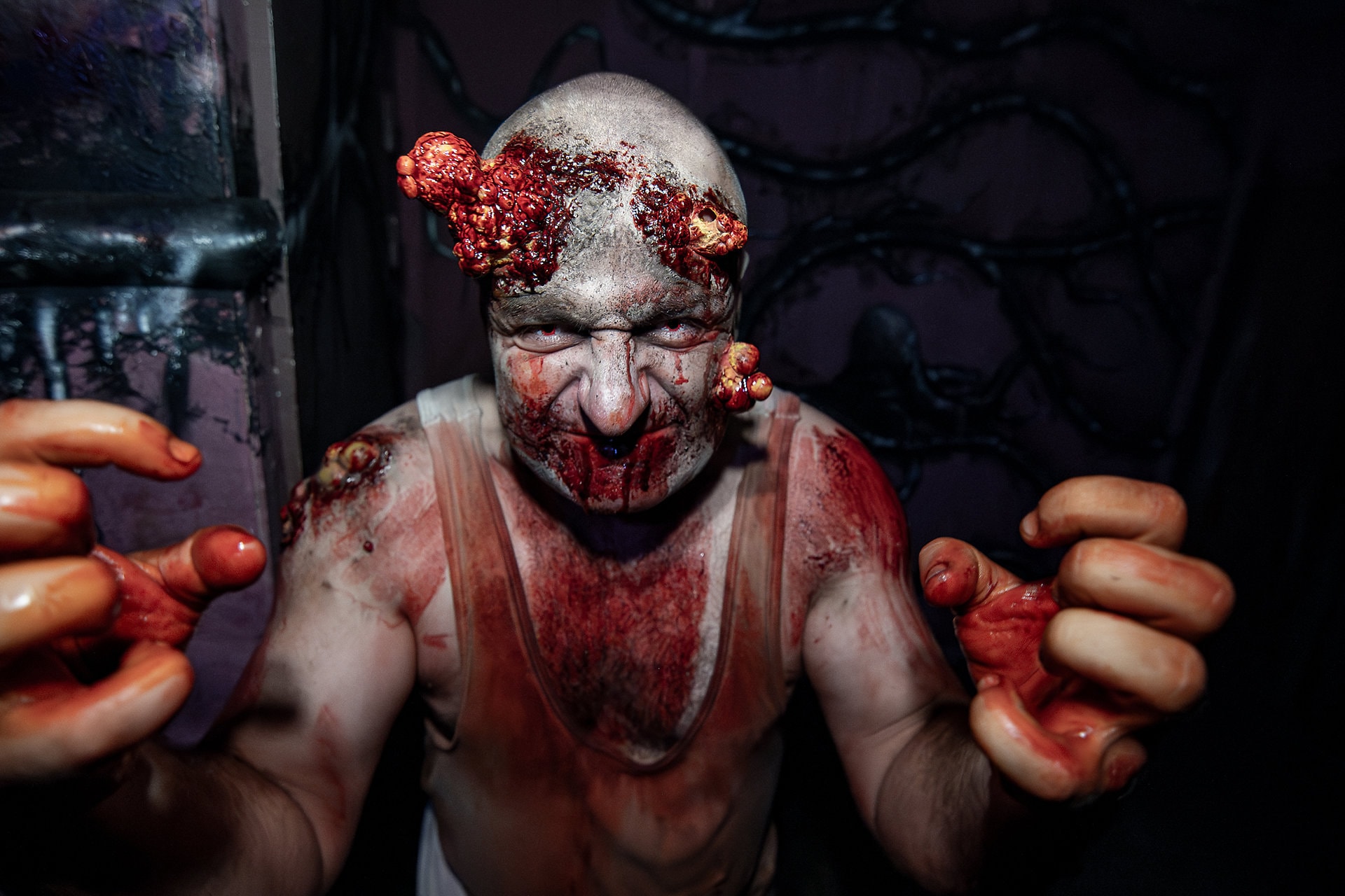 DYSTOPIA Haunted House 2023 - Parasite